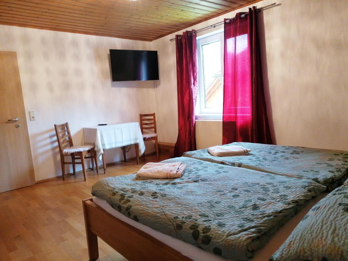 Apartment Hoermann Ardning Екстериор снимка